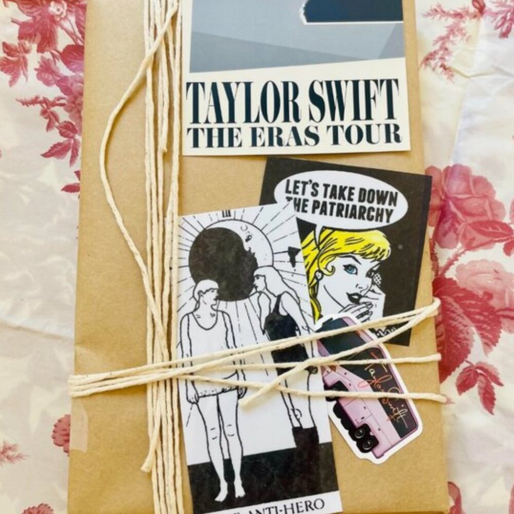 Taylor Swift blind Date With a Book Eras Tour - Choose Your Favorite Era